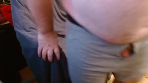 Stonerbear42 online show from 10-22-25, 10:37