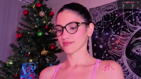 Liz online show from 12-03-25, 05:55