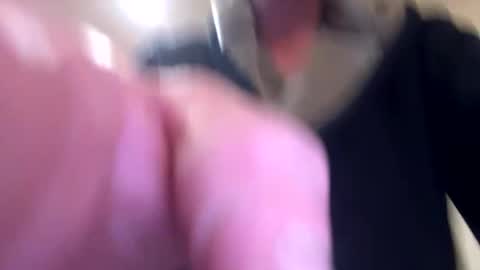 Stoodley22 online show from 10-05-25, 06:17