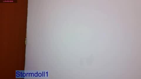 Snapshot of storm_doll chatting on 05-01-26, 01:43 storm doll online show from 05-01-26, 01:43