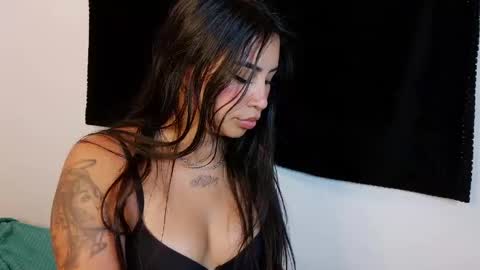 Snapshot of storm_doll chatting on 05-15-26, 11:12 storm doll online show from 05-15-26, 11:12