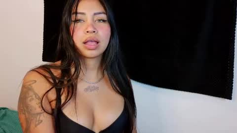 Snapshot of storm_doll chatting on 05-15-26, 11:23 storm doll online show from 05-15-26, 11:23