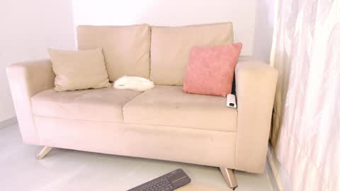 Zoe -INDEPENDENT MODEL online show from 06-05-26, 02:07