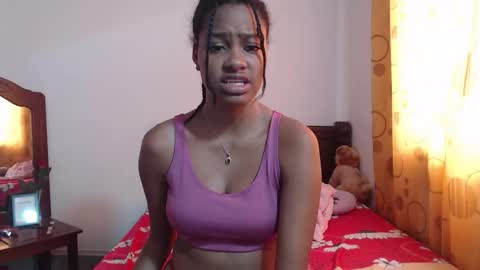 Snapshot of stormihills chatting on 01-05-26, 06:11 Sweety Stormi online show from 01-05-26, 06:11