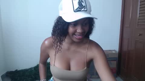 Snapshot of stormihills_ chatting on 02-03-26, 06:02 stormihills_ online show from 02-03-26, 06:02