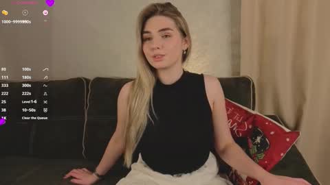 Luna online show from 01-14-26, 05:18