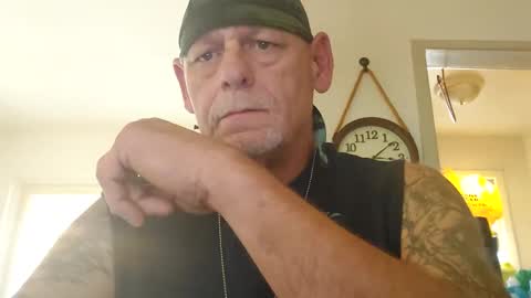 stormynorm14 online show from 10-16-25, 07:04