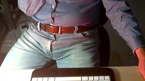 Dave online show from 06-02-26, 01:02