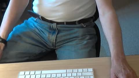 Snapshot of str8_dave chatting on 07-04-26, 06:25 Dave online show from 07-04-26, 06:25