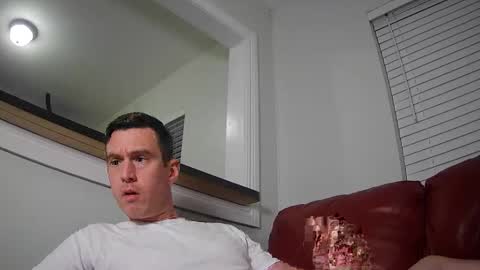 Snapshot of str8stuntcox chatting on 01-27-25, 04:52 Str8StuntCox online show from 01-27-25, 04:52