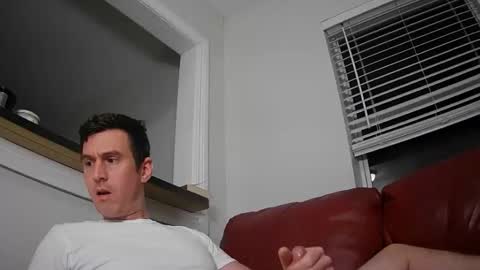 Snapshot of str8stuntcox chatting on 10-29-25, 02:58 Str8StuntCox online show from 10-29-25, 02:58