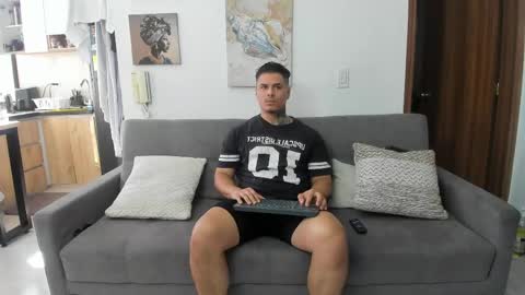 straight__friends online show from 06-01-26, 01:46