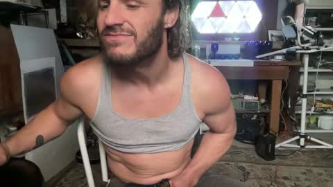 Snapshot of straightishd chatting on 04-23-26, 04:53 Cowboy Zuhly online show from 04-23-26, 04:53