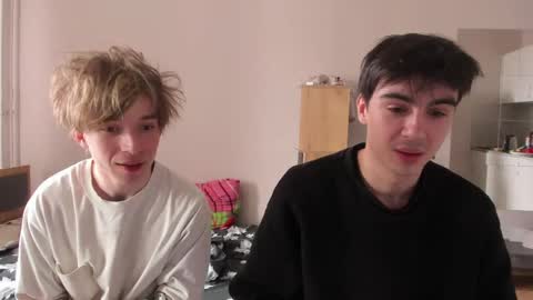 Ray online show from 04-22-26, 10:17