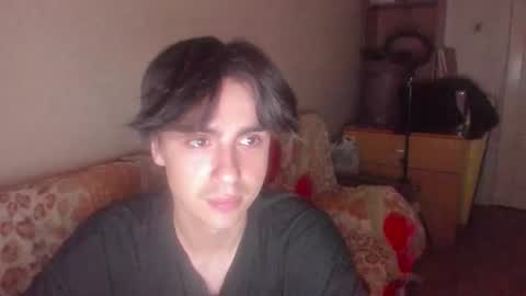Snapshot of stralght_twinks chatting on 07-11-26, 11:17 Ray online show from 07-11-26, 11:17