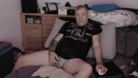 Stranger online show from 09-15-25, 09:15