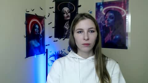 Amalia online show from 11-04-25, 01:10