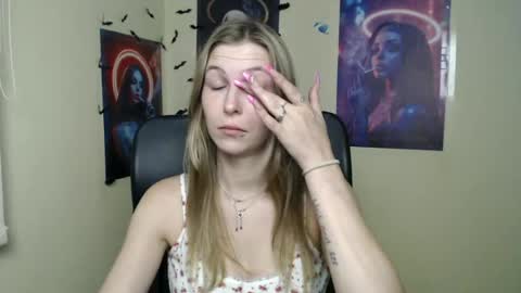 Amalia online show from 07-12-26, 11:56