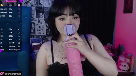 Snapshot of strangergirlxxx chatting on 01-24-25, 10:43 Carla Independent model online show from 01-24-25, 10:43