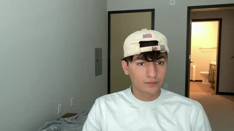 Snapshot of strawberryboy69 chatting on 10-02-25, 06:37 sexmenyoutnng online show from 10-02-25, 06:37