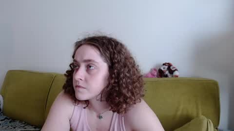 Strawberrylotsacake online show from 05-20-26, 04:57