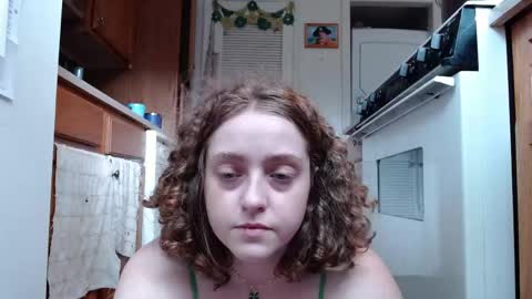 Strawberrylotsacake online show from 05-22-26, 04:23