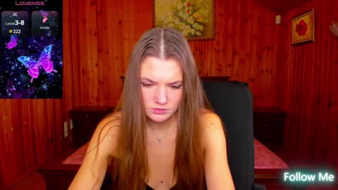 Snapshot of strawberrylux chatting on 12-11-24, 07:20 Strawberrylux online show from 12-11-24, 07:20