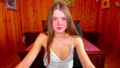 Snapshot of strawberrylux chatting on 12-13-24, 07:04 Strawberrylux online show from 12-13-24, 07:04