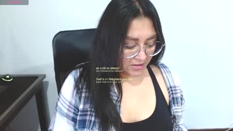 strawlux online show from 02-26-26, 07:29