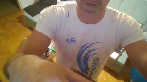 streaml1n3d online show from 04-18-26, 07:58