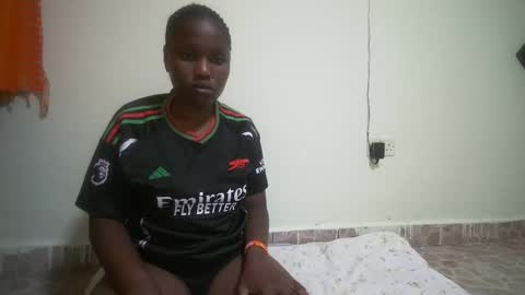 Snapshot of streetlioness chatting on 01-29-25, 11:35 streetlioness online show from 01-29-25, 11:35