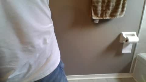 Snapshot of strokesjust4fun chatting on 06-18-26, 06:45 Strokesjust4fun online show from 06-18-26, 06:45
