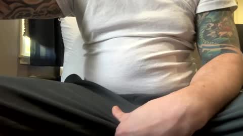 stroking33again online show from 12-17-24, 06:31