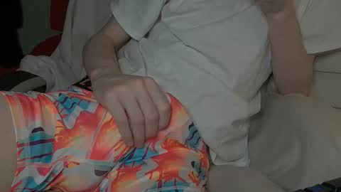 Snapshot of stroknmydong chatting on 09-18-25, 09:22 Dong Stroker online show from 09-18-25, 09:22