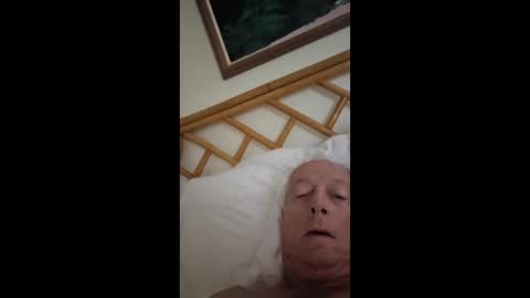 stromg2000 online show from 03-10-26, 12:04