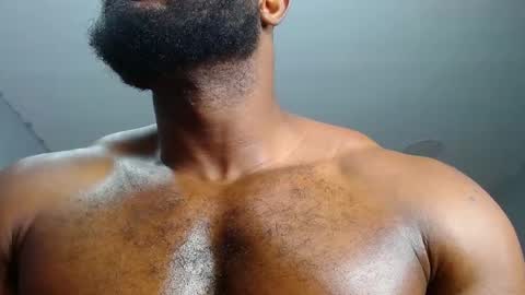 Snapshot of strong_george1 chatting on 03-05-25, 10:43 strong_george1 online show from 03-05-25, 10:43