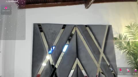 Alexa   online show from 10-14-25, 11:00