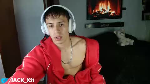 Snapshot of strong_jackxxx chatting on 01-19-26, 03:43 Daddy Jack online show from 01-19-26, 03:43