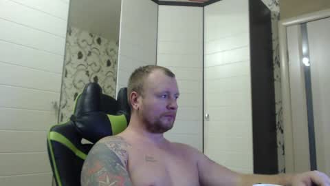 Alex online show from 01-04-25, 01:21