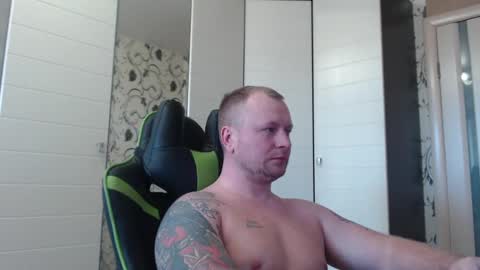 Alex online show from 03-08-25, 01:47