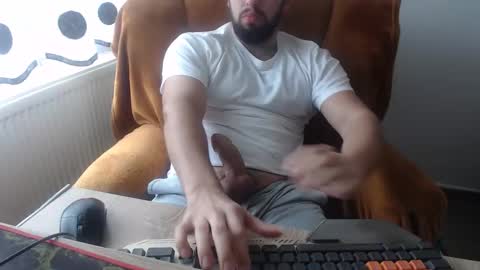 StrongCoffee online show from 11-17-25, 08:53