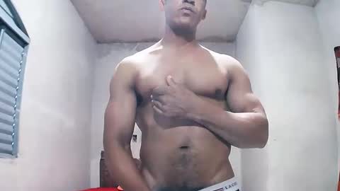 Snapshot of strongdaddyfantastic chatting on 05-24-26, 07:41 strongdaddyfantastic online show from 05-24-26, 07:41