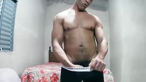 Snapshot of strongdaddyfantastic chatting on 06-04-26, 03:29 strongdaddyfantastic online show from 06-04-26, 03:29