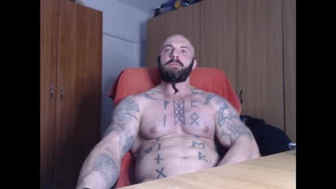 Snapshot of strongivan chatting on 02-12-25, 07:13 StrongIvan online show from 02-12-25, 07:13