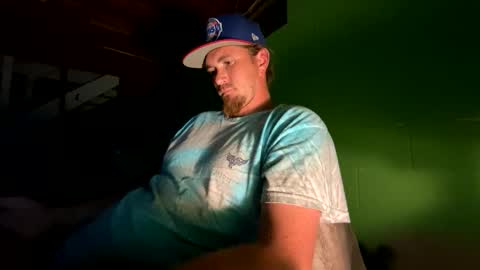 Snapshot of strumie3534336684 chatting on 05-20-26, 01:45 strumie3534336684 online show from 05-20-26, 01:45