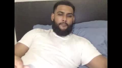 stuckinthe222 online show from 11-01-25, 03:19