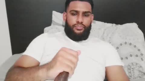 stuckinthe222 online show from 11-03-25, 03:41