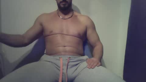Snapshot of studdotcom chatting on 03-03-25, 06:01 Ero online show from 03-03-25, 06:01
