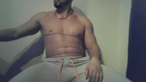 Snapshot of studdotcom chatting on 03-08-25, 07:20 Ero online show from 03-08-25, 07:20