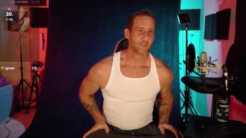 Ryan Long online show from 11-03-25, 04:25